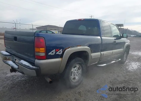 2000 Chevrolet Silverado 1500 Ls z USA, uszkodzony, nr VIN 2GCEK19T7Y1389237